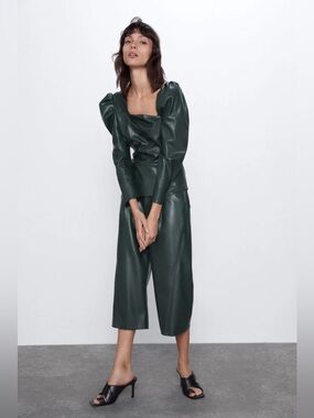 Zara Faux Leather Bermuda Shorts/Jorts Green Sz Medium